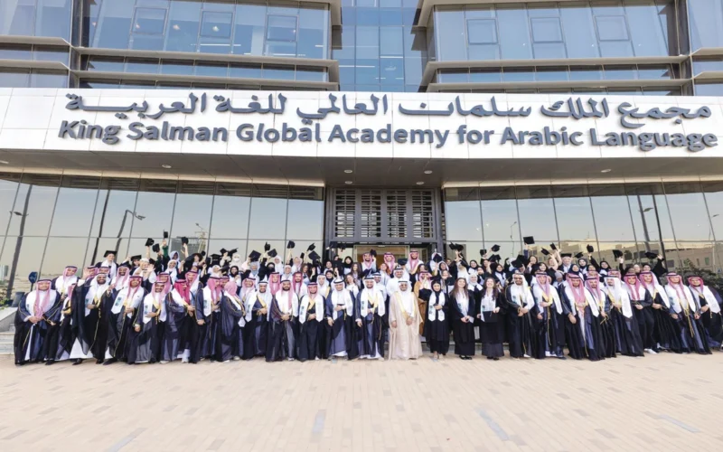 تعزيز قوي يشمل قيم المجتمع في صحيفة الرياض